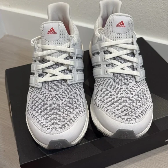 Adidas Ultraboost Golf Shoes - Picture 3 of 13